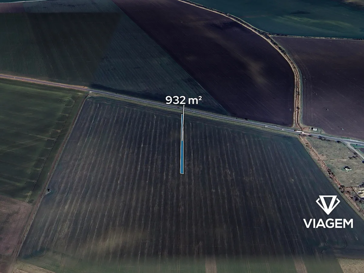 Prodej podílu 1/2 pole 466 m²